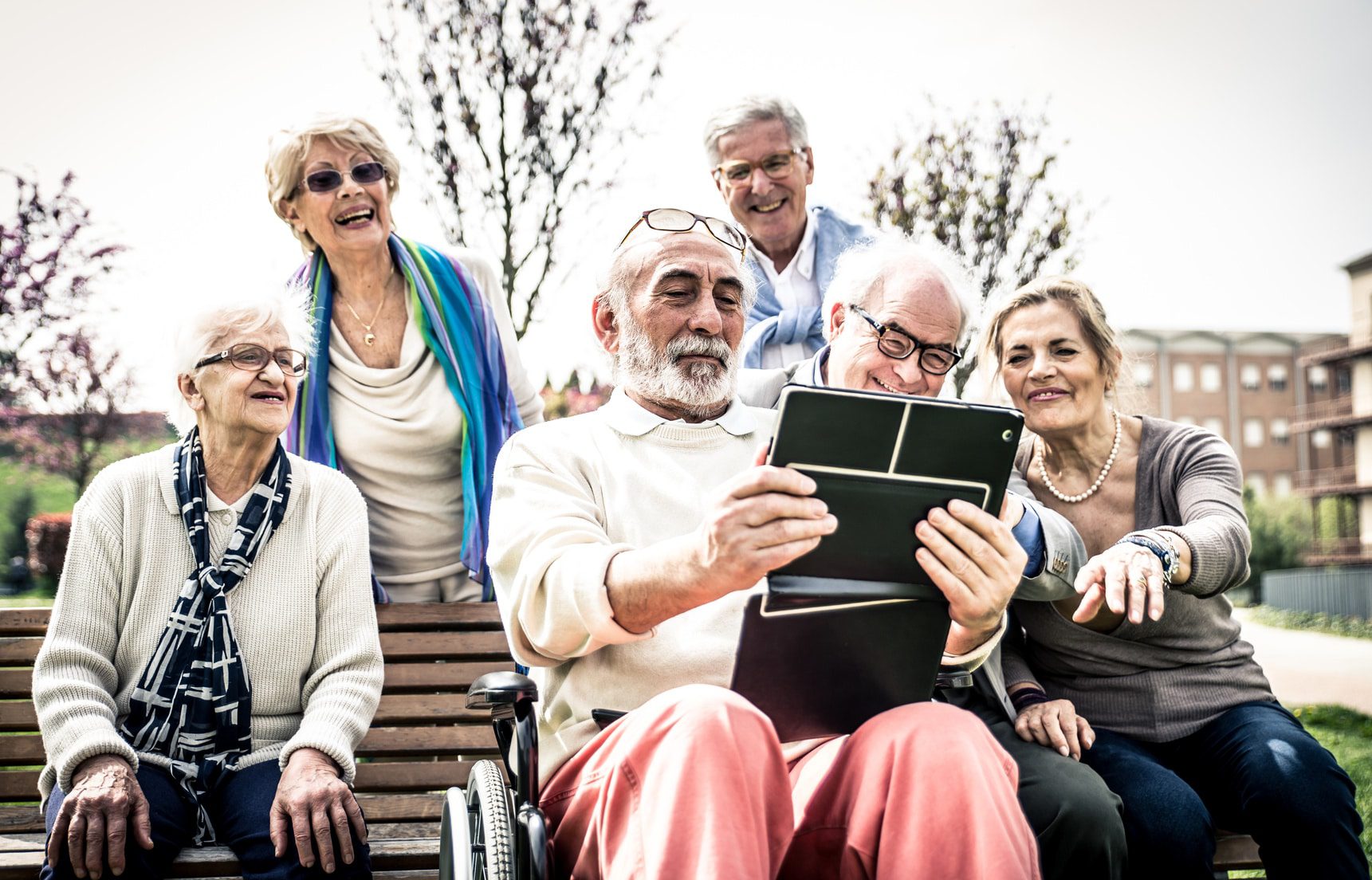 VILLAGE ALZHEIMER dans les landes btlv.fr